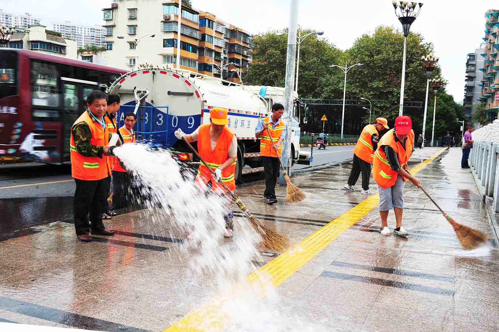 <b>东莞环卫清扫：六大考勤管理制度参考</b>